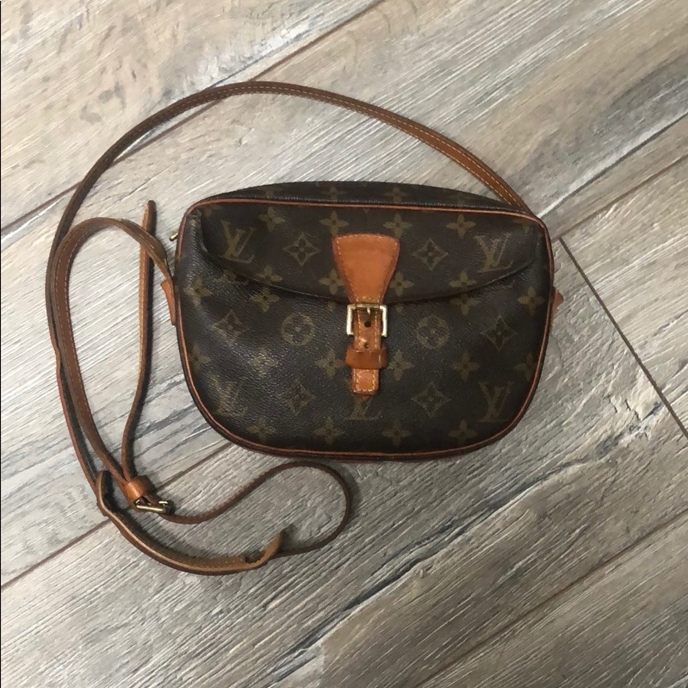 Auth Louis Vuitton crossbody Jeune Fille PM